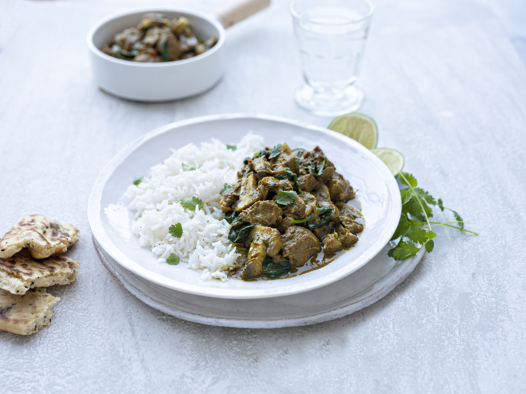 Lamb And Mushroom Korma With Spinach European Beef Lamb